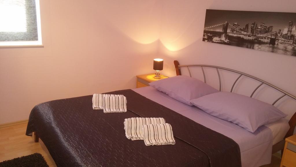 Apartments Roncevic Zadar Quarto foto